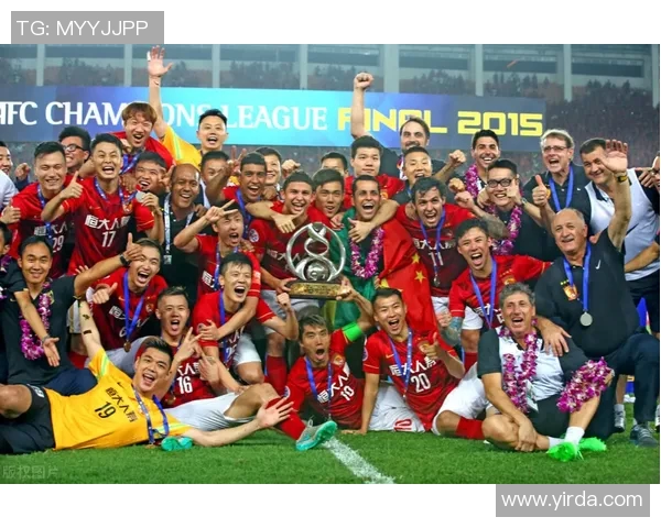 亚冠激战上海上港迎战广州恒大争夺小组出线关键战役